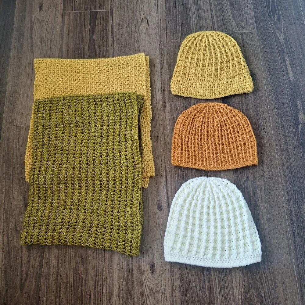 New Handknit Bundle - 2 Scarfs 3 Beanies Soft Warm Winter Fall Cottage Streetwea